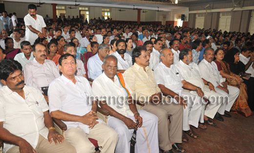 anna bhagya13jul10 5